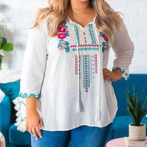 Impressions Embroidered Top 3x NWT